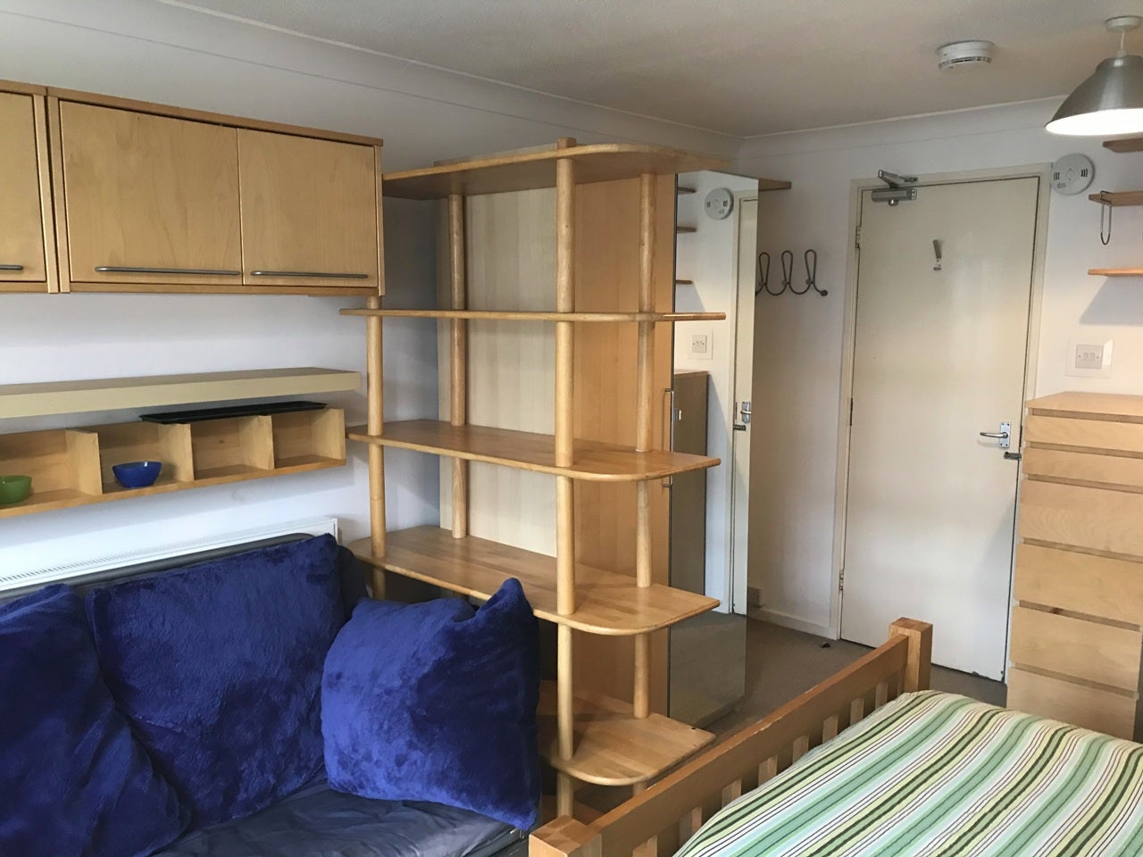 Room Ramsons Avenue in Milton Keynes