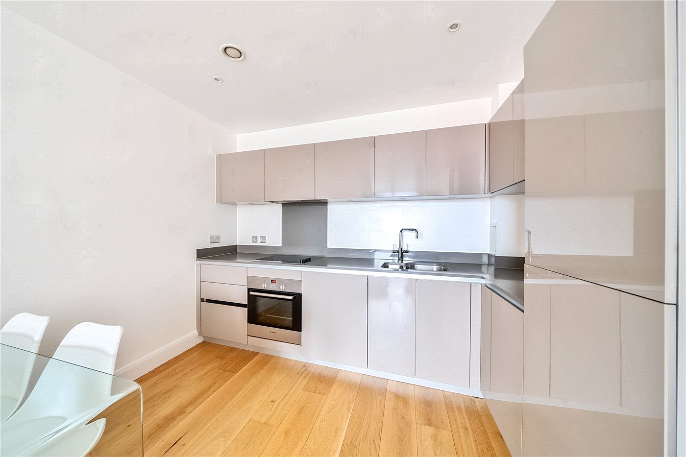 Flat Barry Blandford Way in Greater London