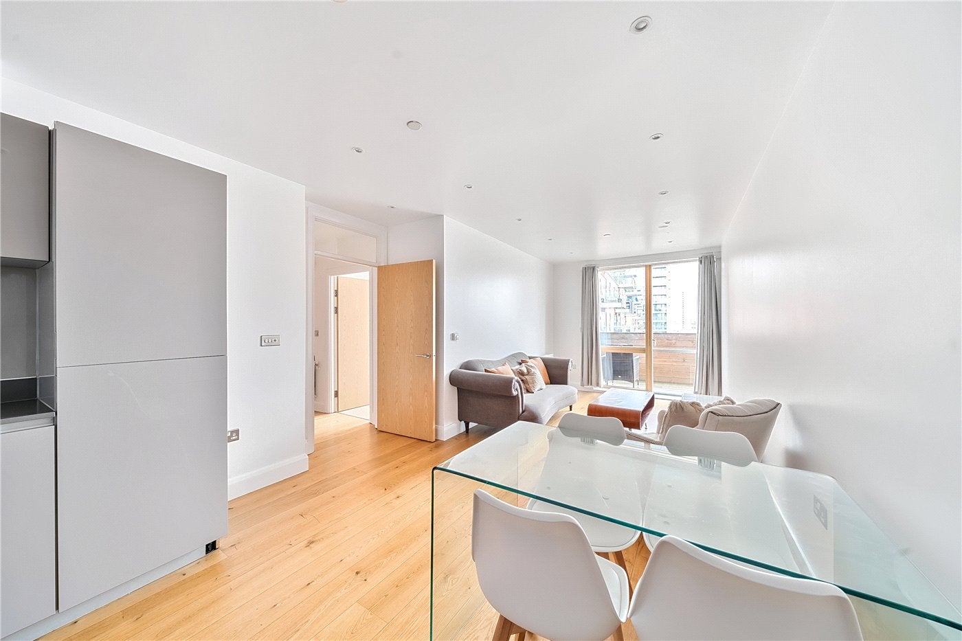 Flat Barry Blandford Way in Greater London