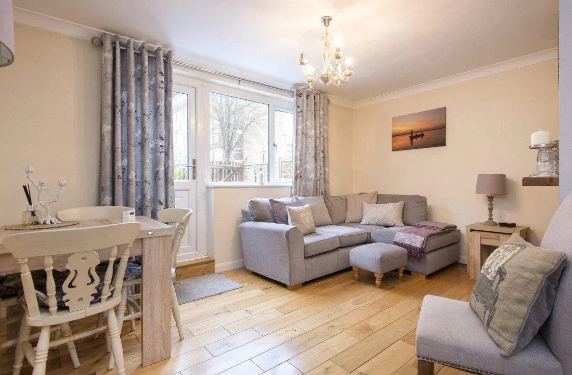 Flat Alfred Street in Greater London