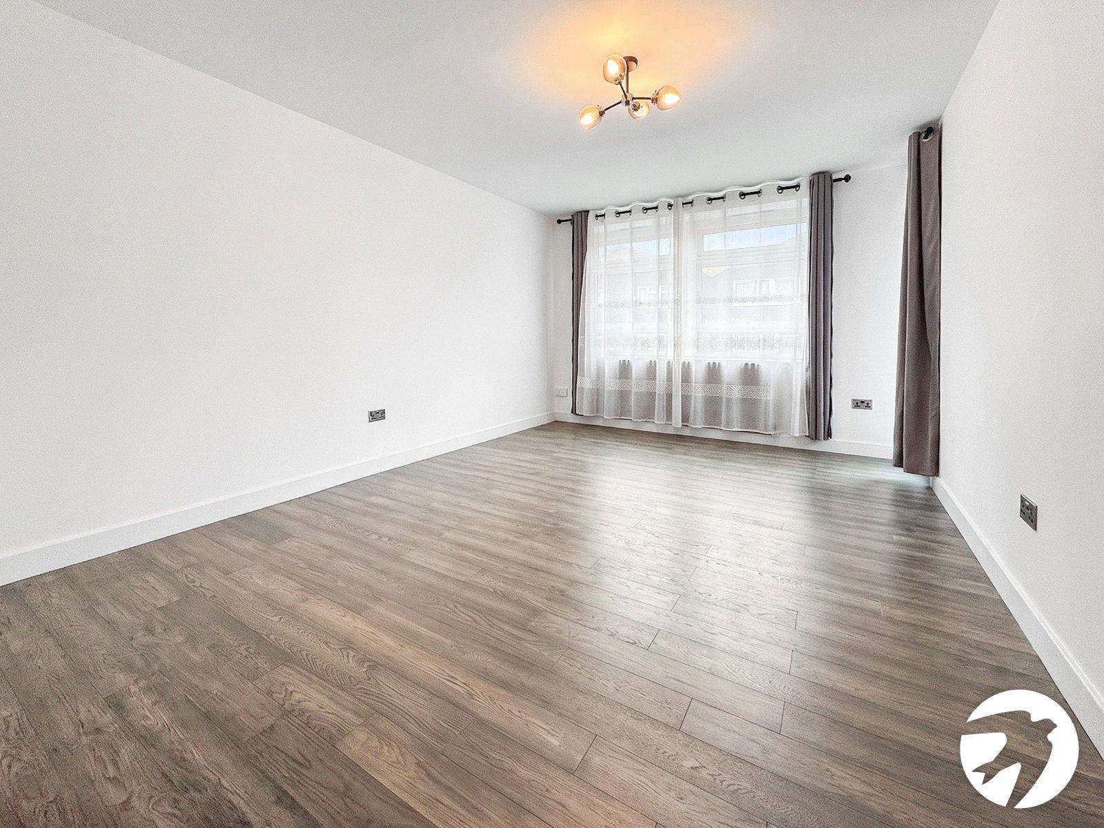 Flat Adolphus Street in Greater London