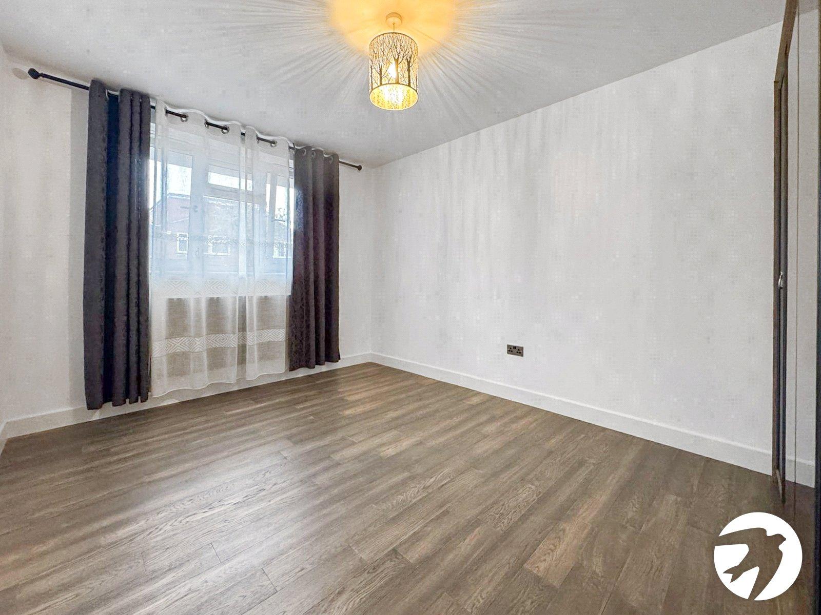 Flat Adolphus Street in Greater London