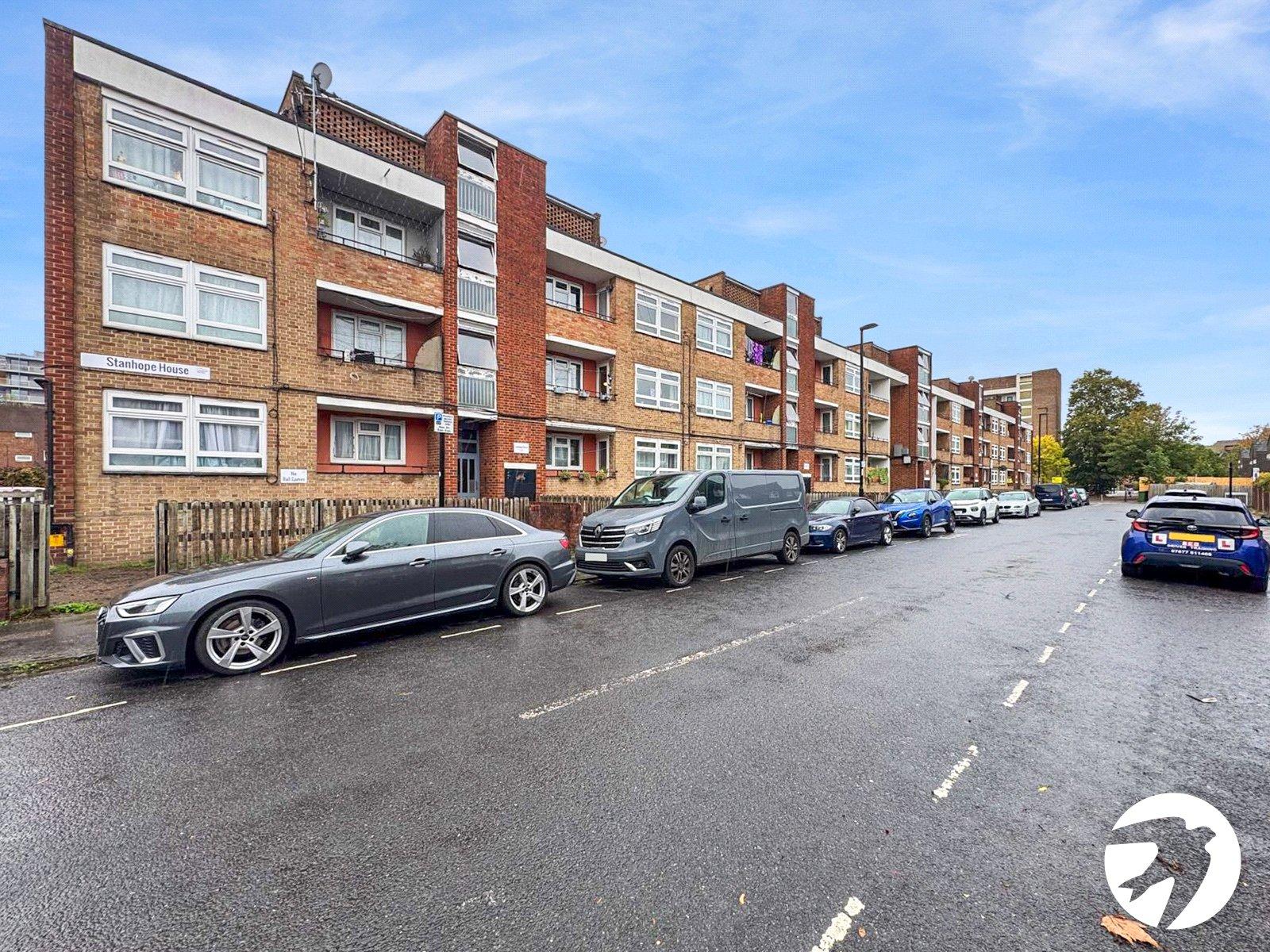 Flat Adolphus Street in Greater London