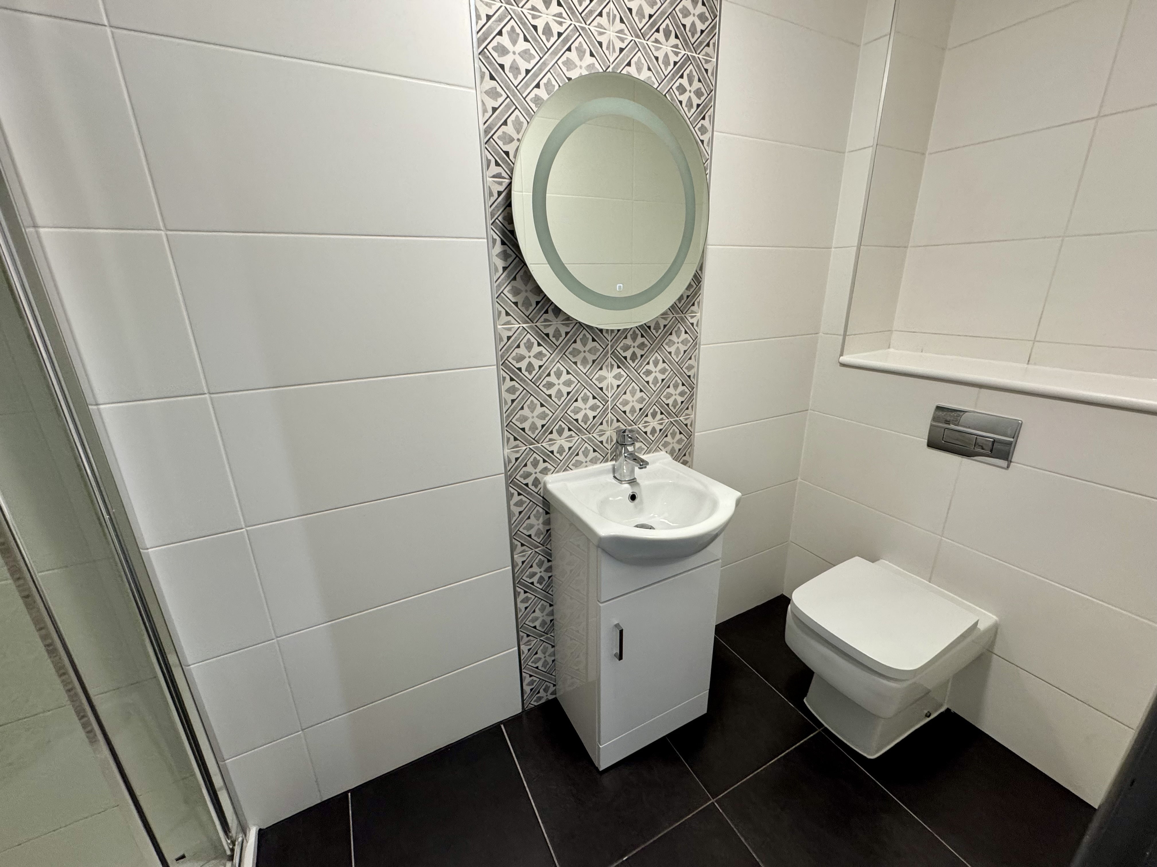 Room Putney Road in Leicester
