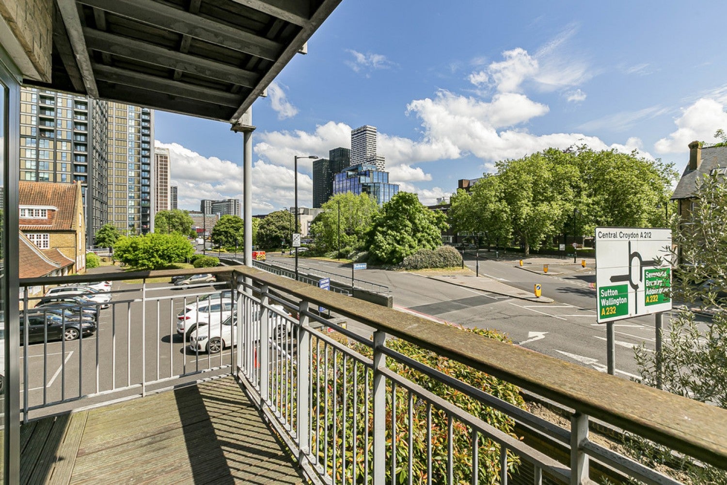 Flat Edridge Road in Greater London