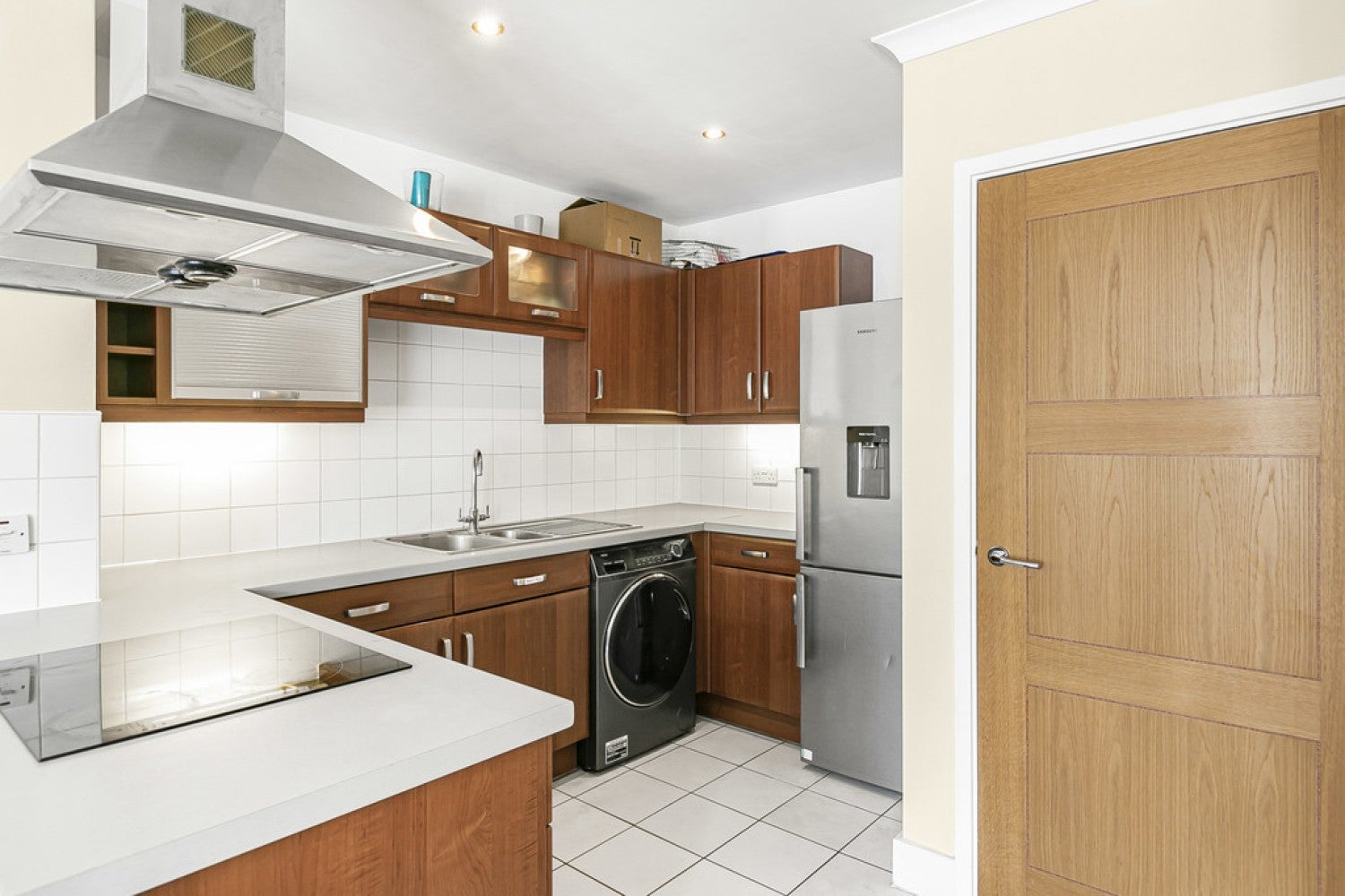 Flat Edridge Road in Greater London