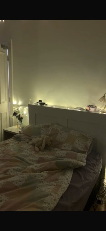 Room Craigmaddie Terrace Lane in Glasgow