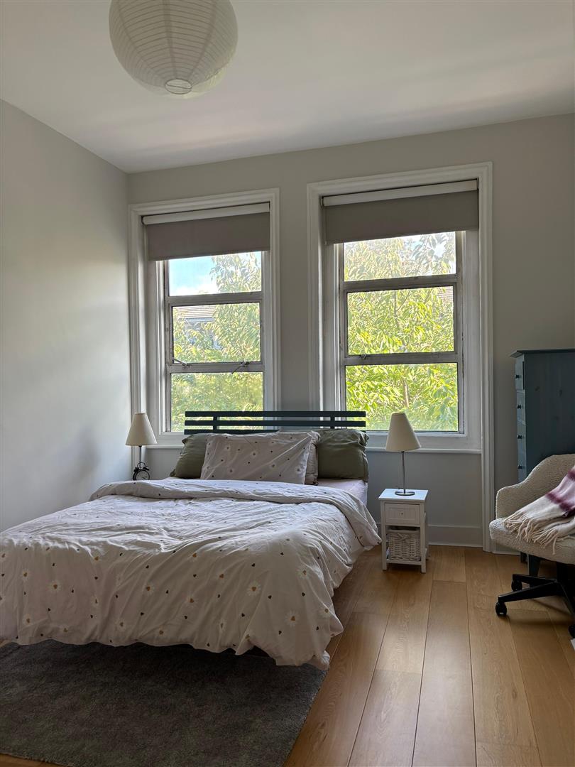 Flat Netherwood Road in Greater London