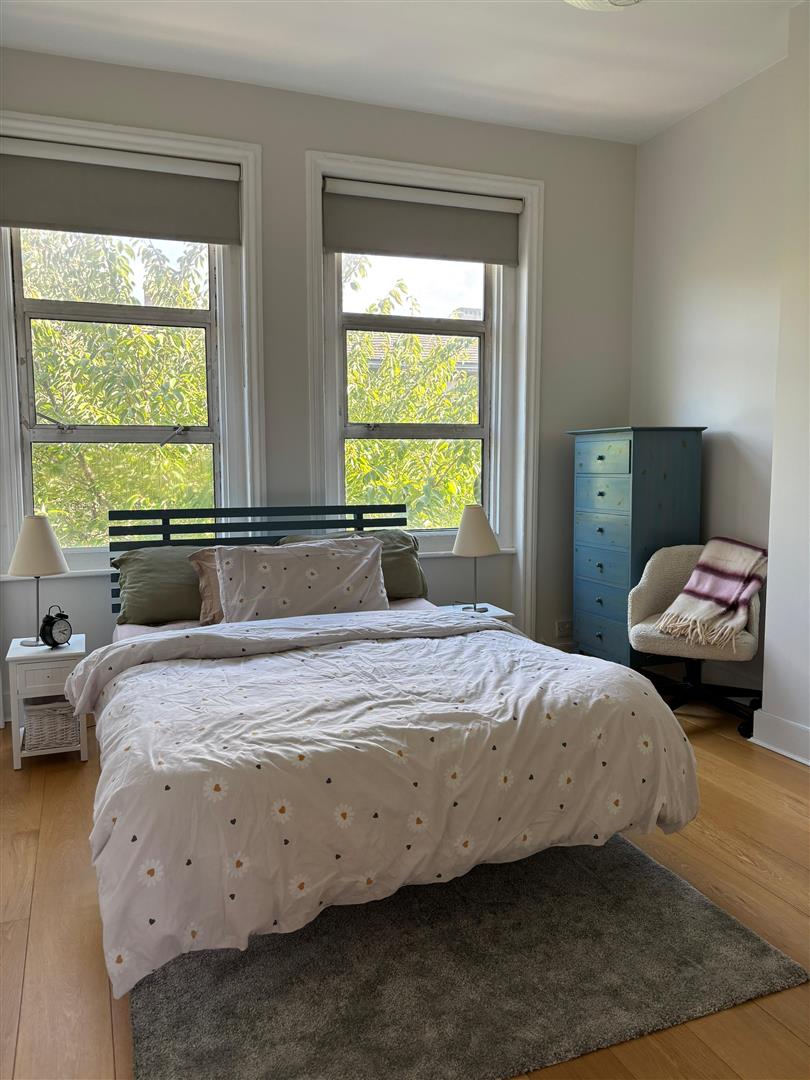 Flat Netherwood Road in Greater London