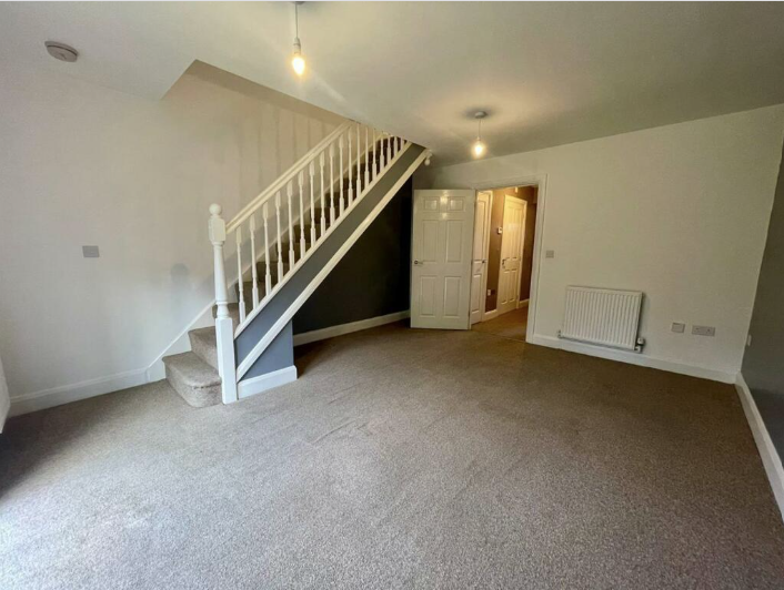 House Tarn Close in Willenhall