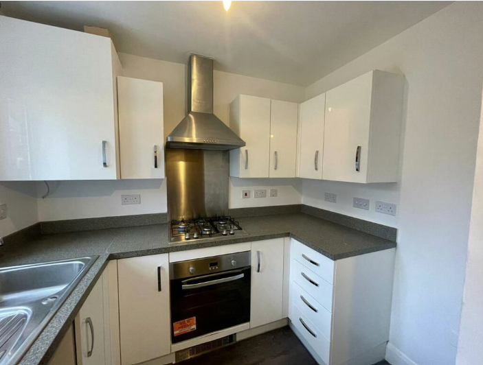 House Tarn Close in Willenhall