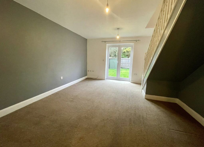 House Tarn Close in Willenhall