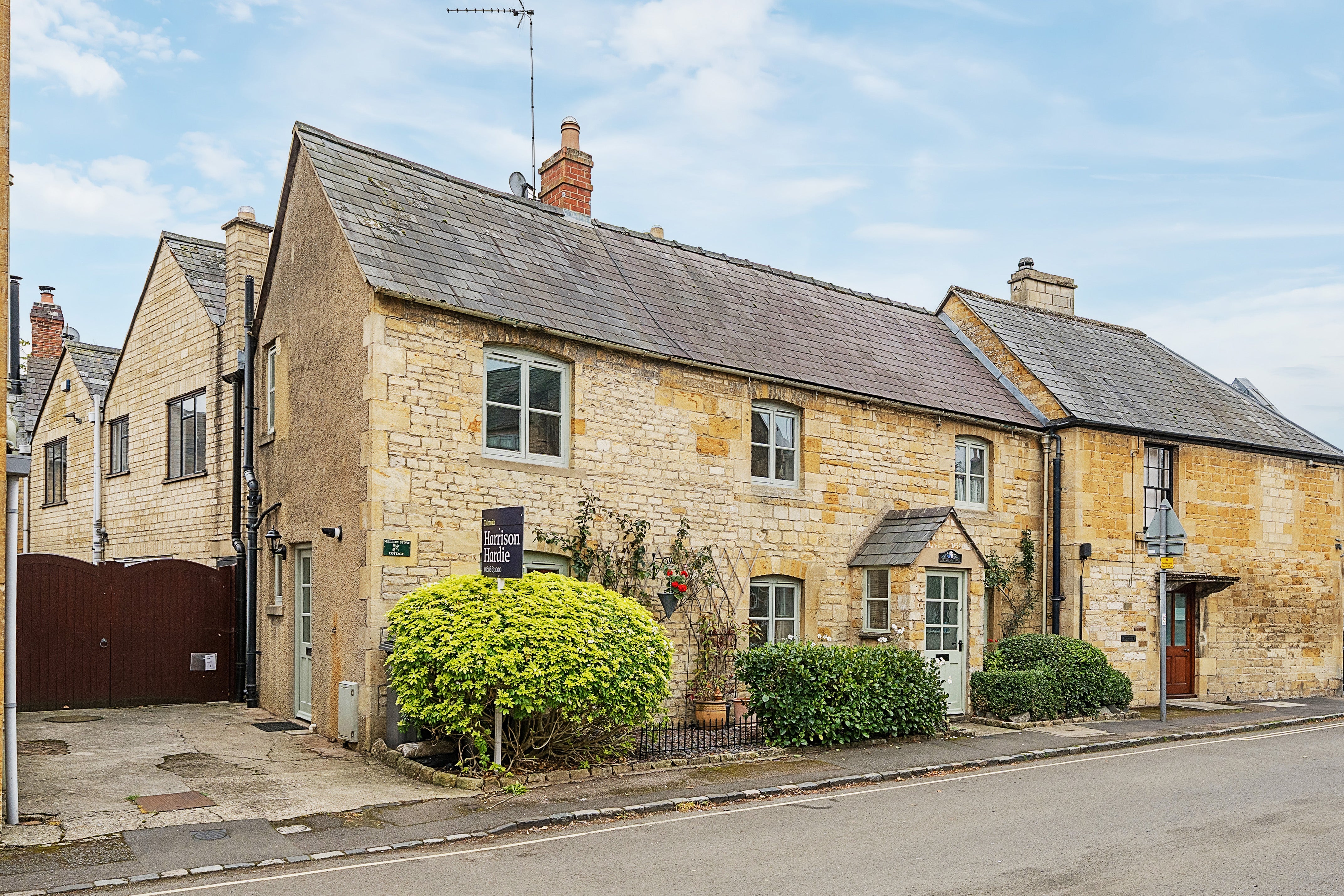 House High Street in Cotswold District