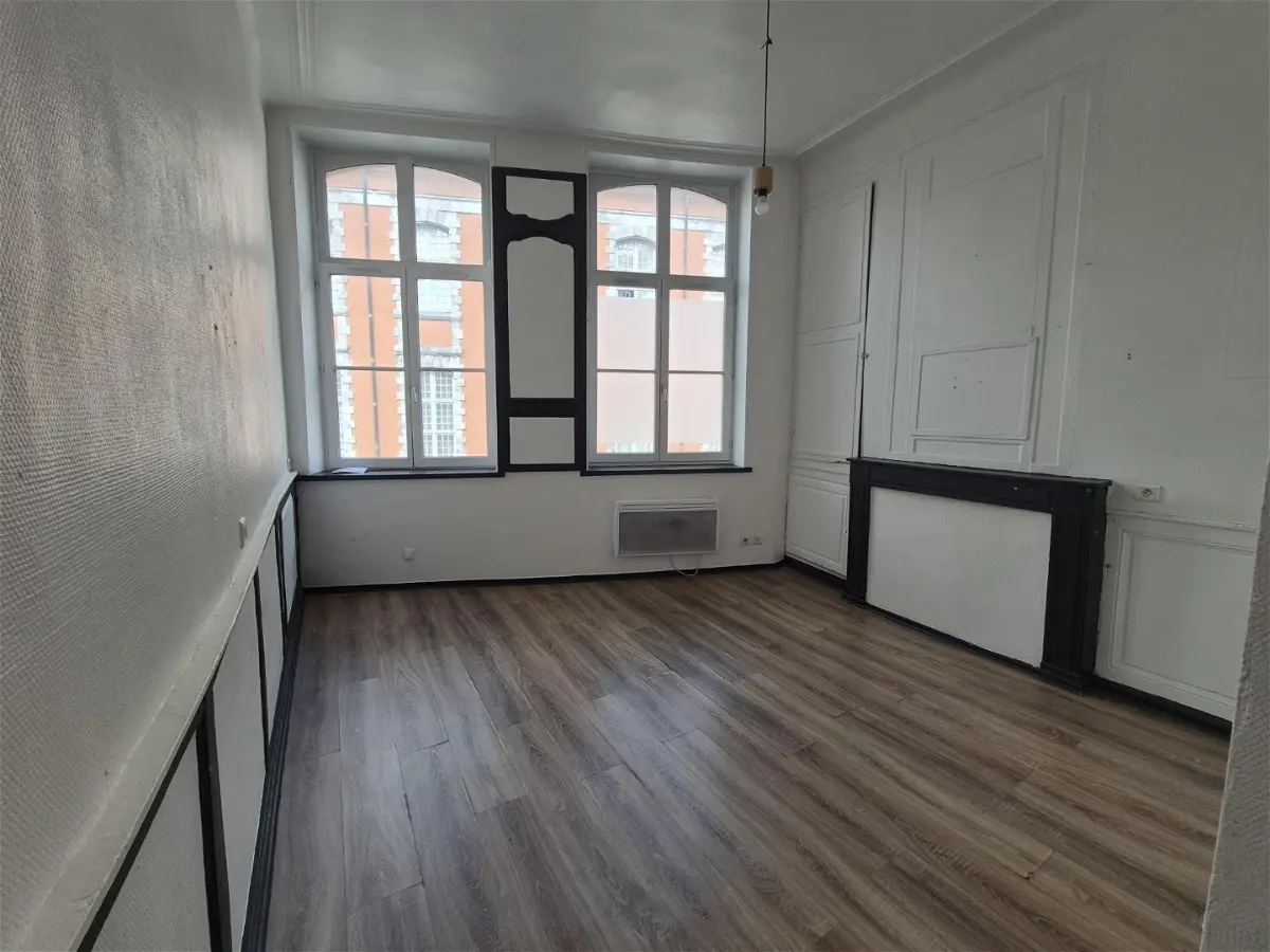 Appartement Place de l'Hôpital Général à Valenciennes