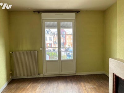 Appartement Place du Général Leclerc à Nesle