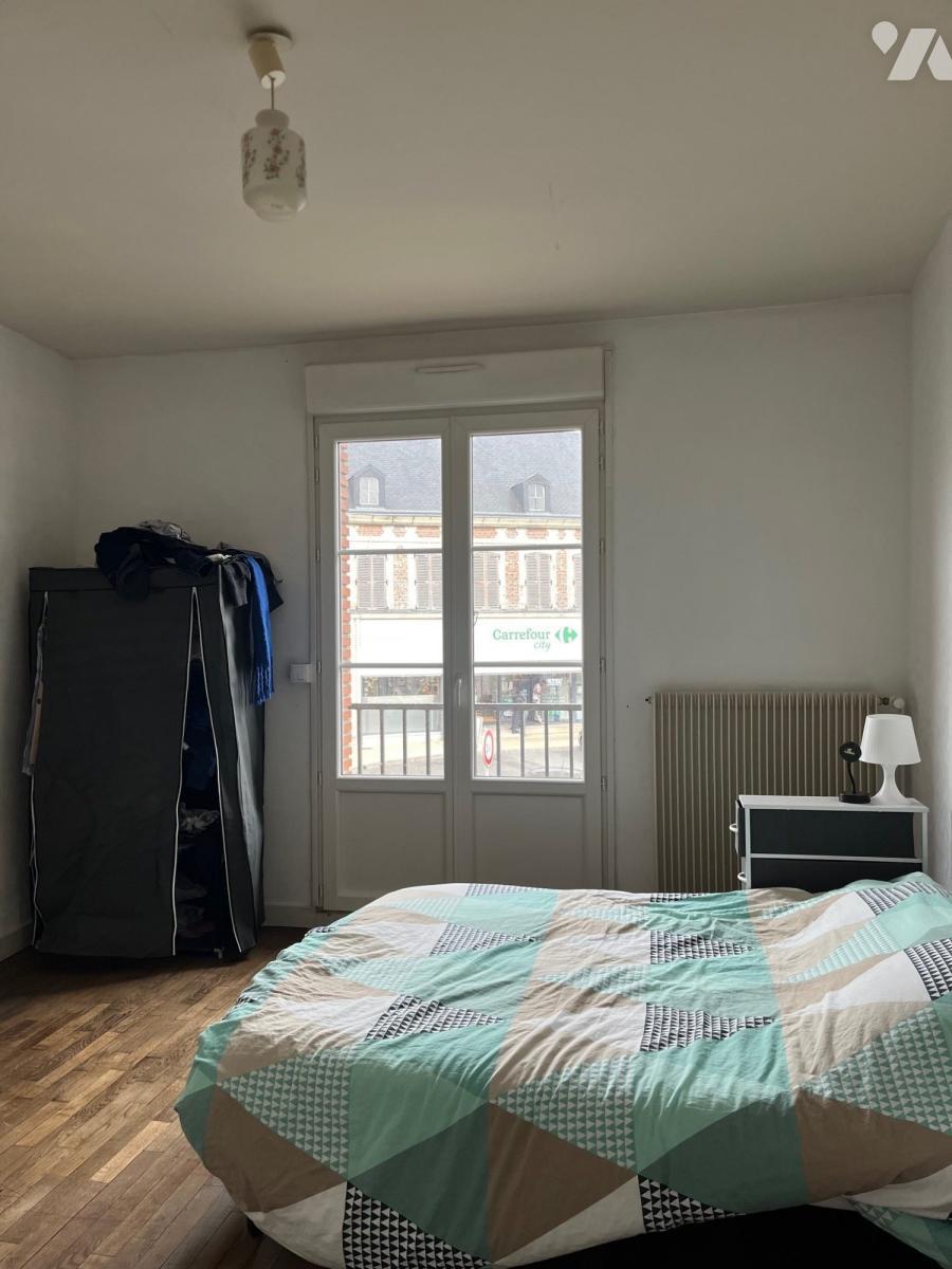 Appartement Place du Général Leclerc à Nesle