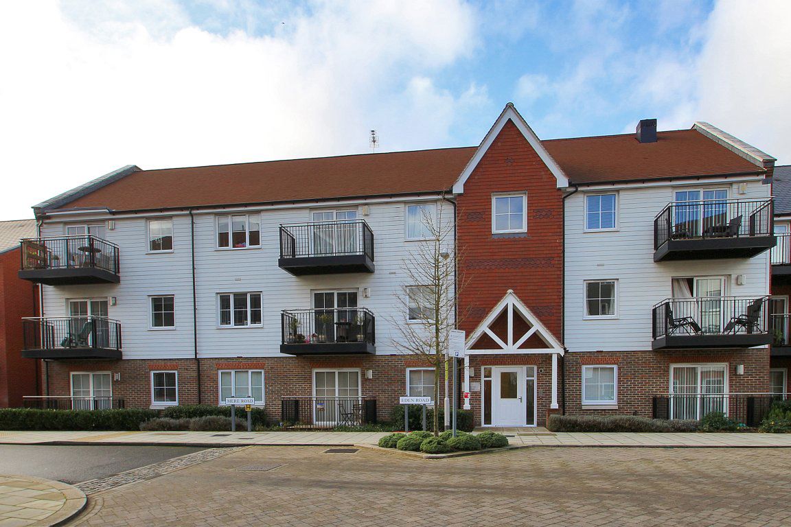 Flat Mere Road in Sevenoaks