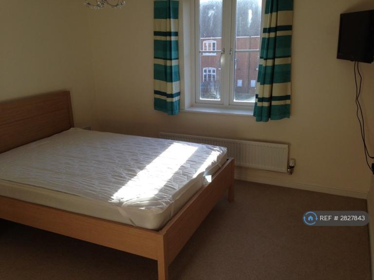 Room Jubilee Square in Aylesbury