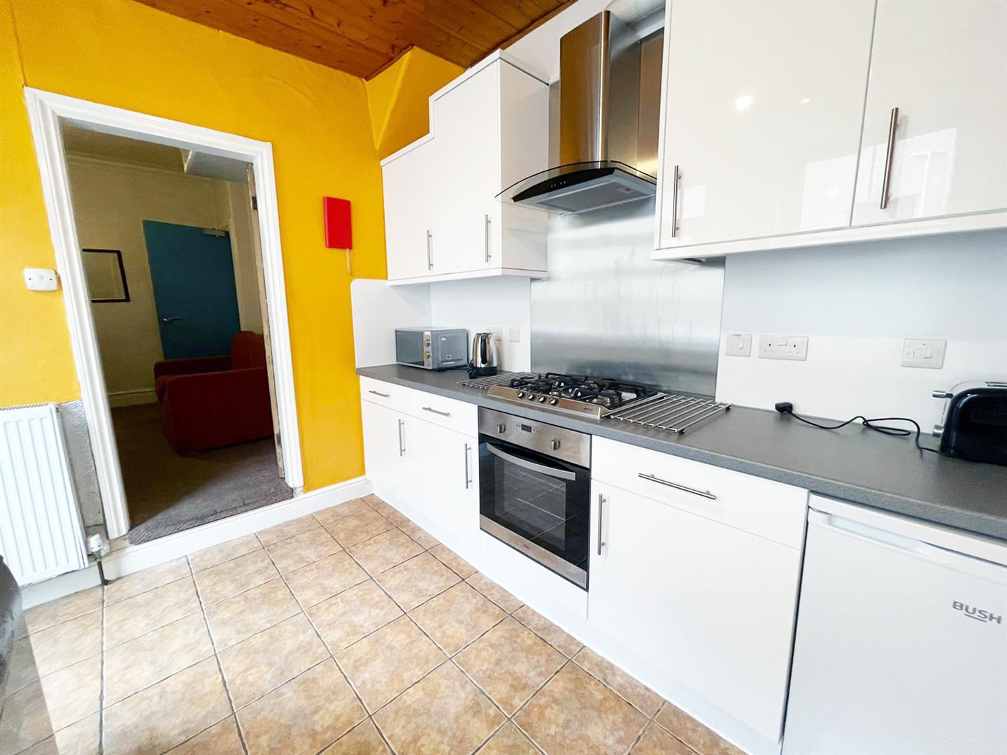 Flat Scotforth Road in Lancaster