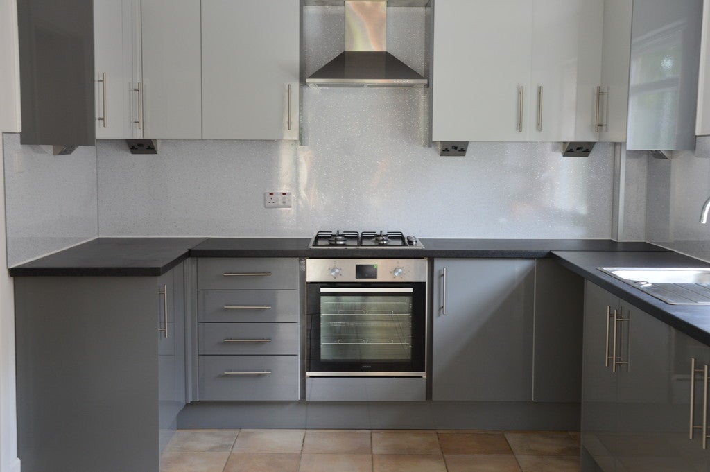 Flat Ellenborough Park North in Weston-Super-Mare