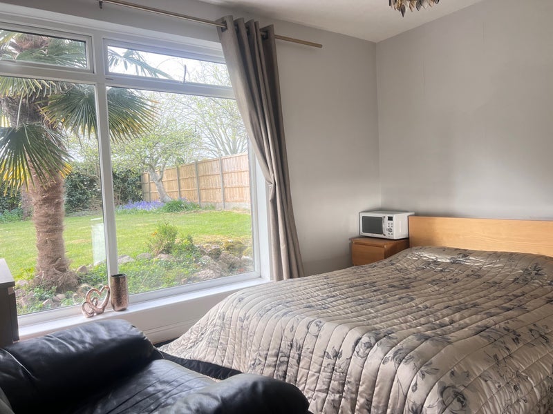 Room Belleville Drive in Oadby and Wigston
