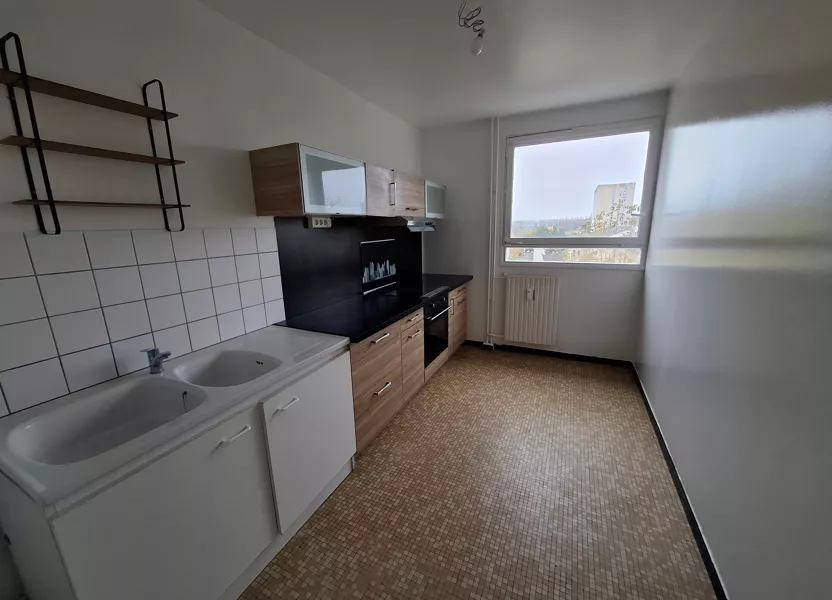 Flat Rue Winston Churchill in Compiègne