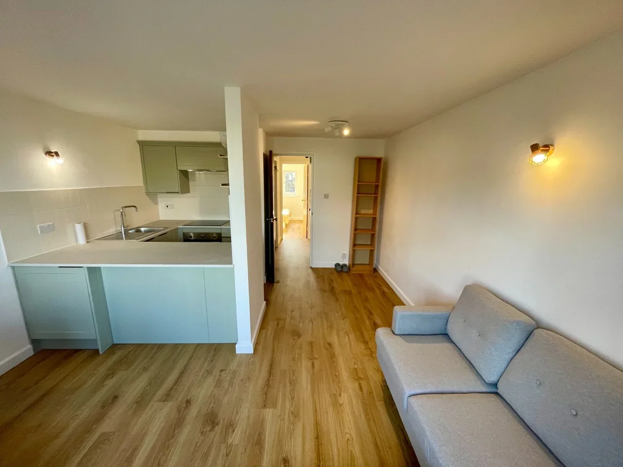 Flat Limetree Walk in Greater London