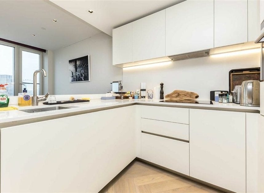 Flat Stamford Street in Greater London