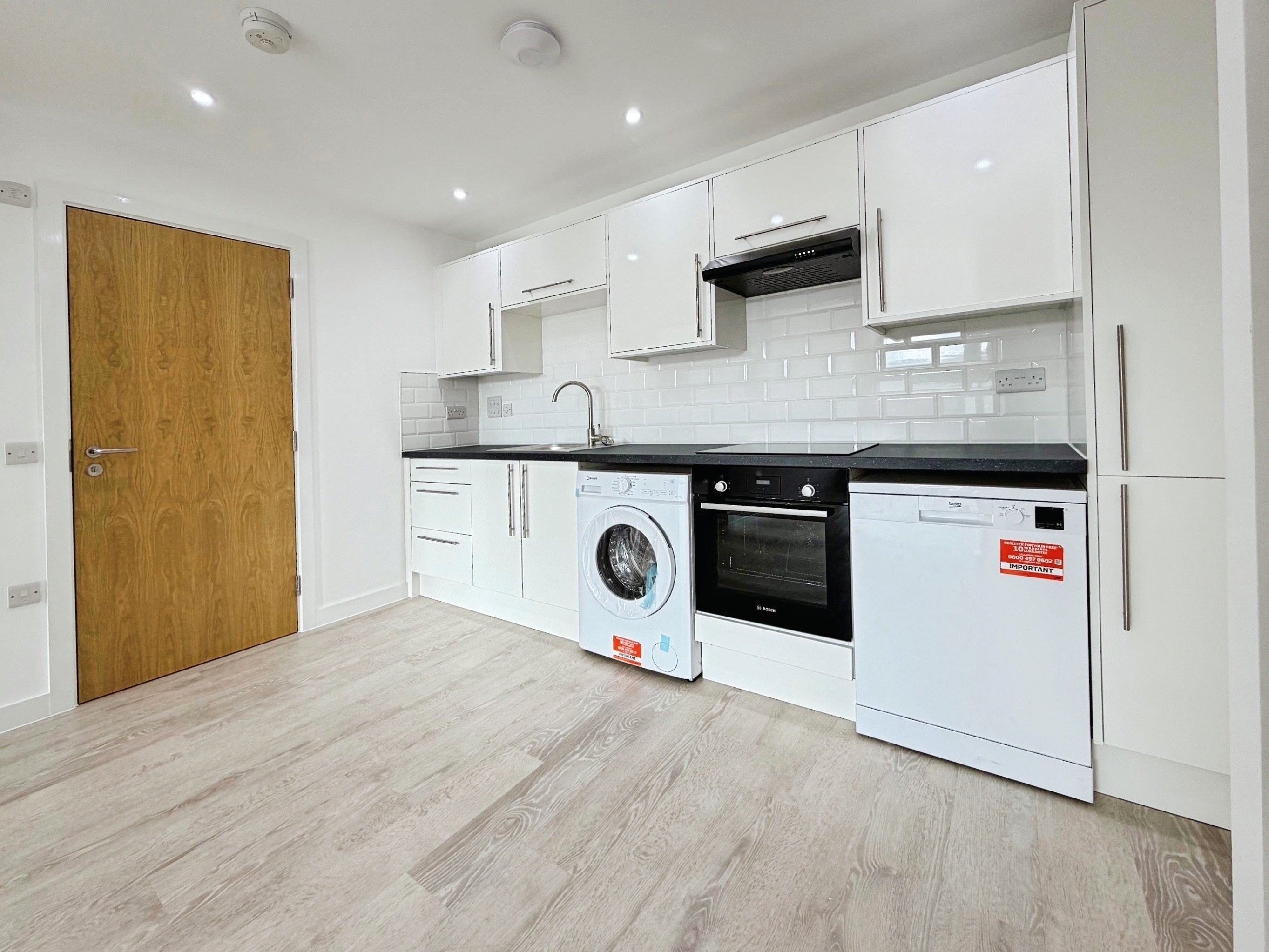 Flat Albert Place in Peterborough