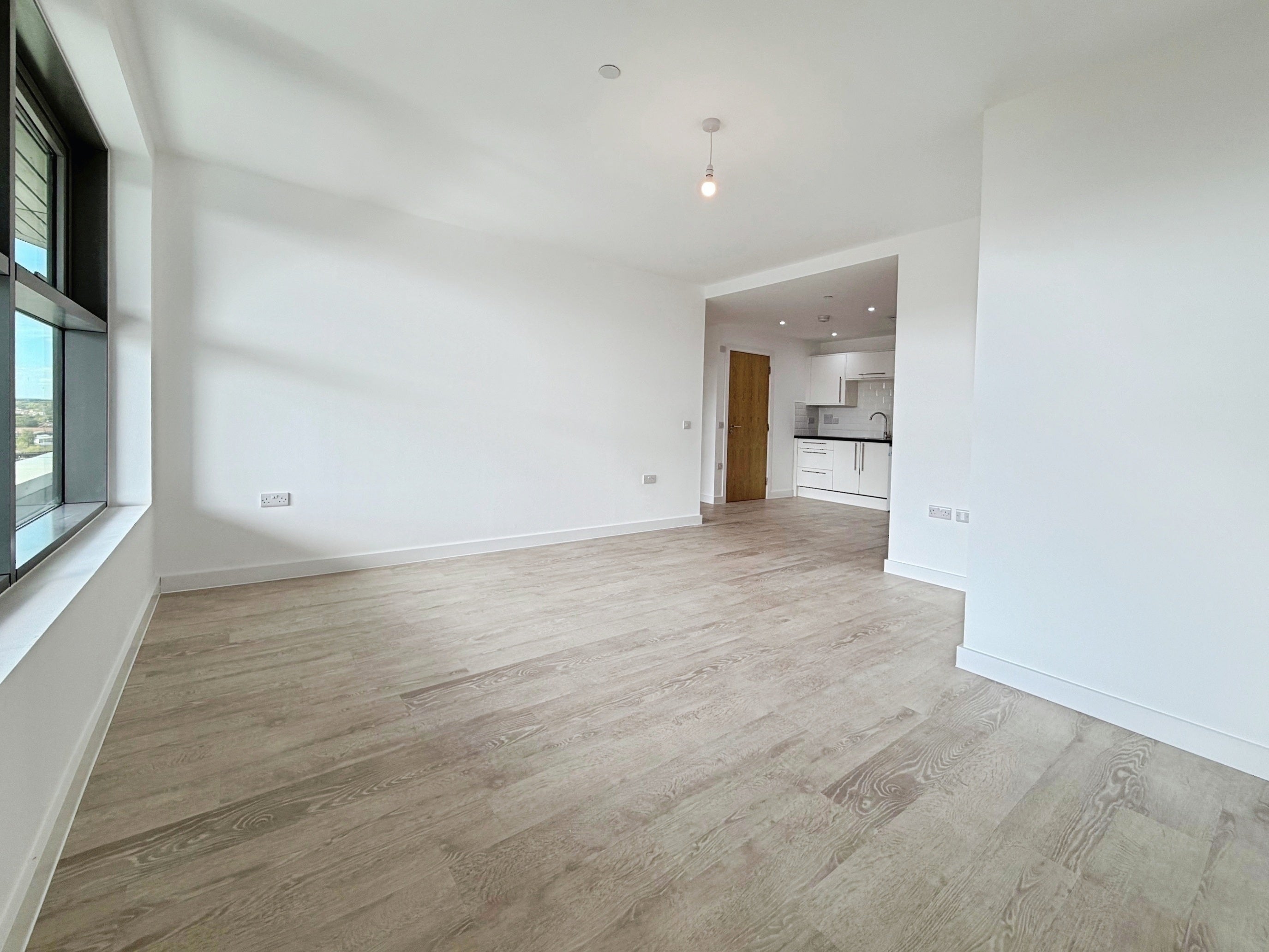 Flat Albert Place in Peterborough