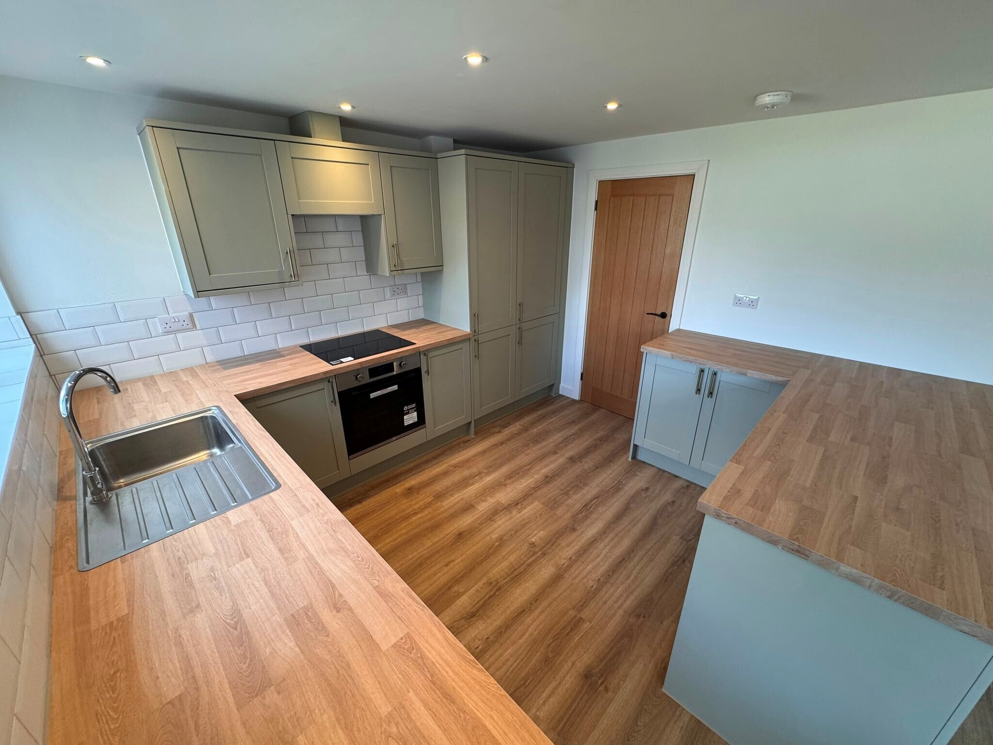 House Loxley Close in Stratford-on-Avon