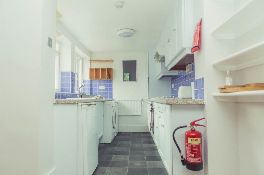 Flat Farnham Road in Guildford