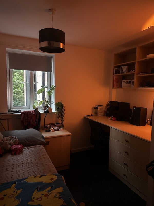 Room Definitive Footpath LEEDS 94 in Leeds