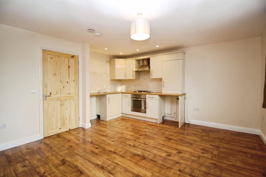 Flat Highridge Green in Bristol