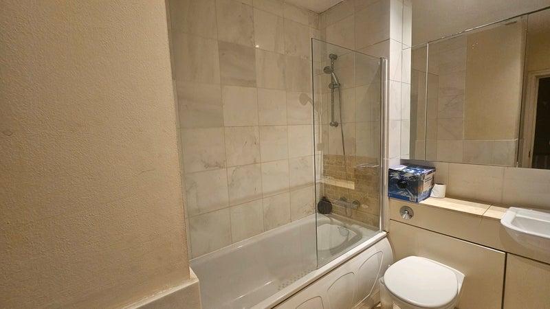 Room Marcia Road in Greater London