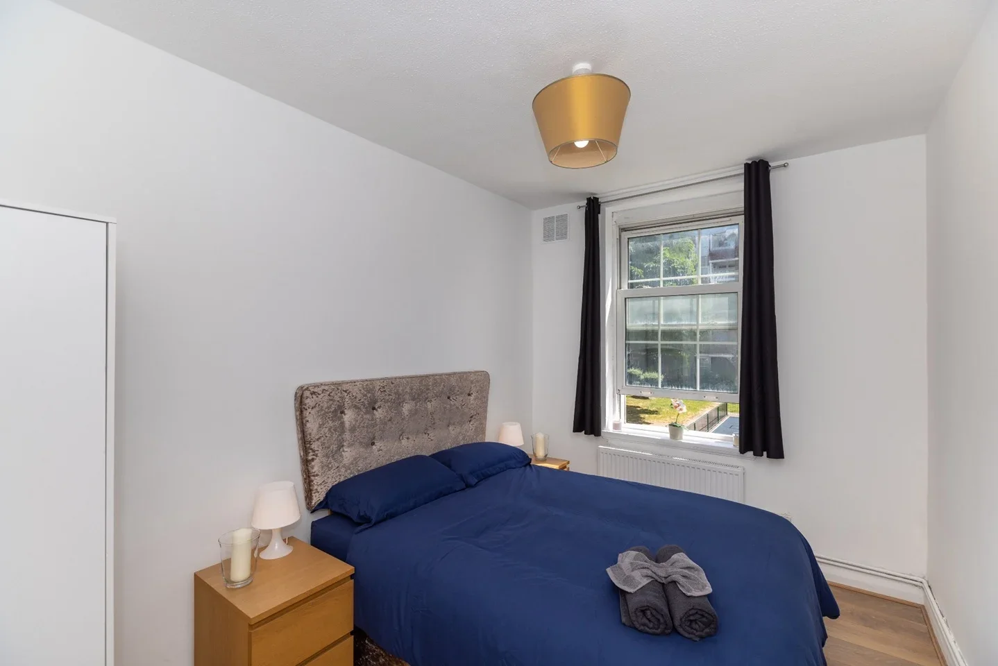 Flat Southern Row in Greater London