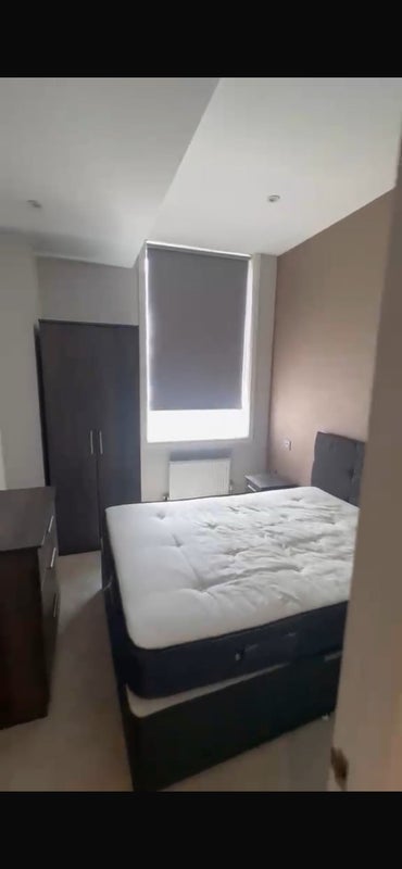 Room Tithebarn Street in Liverpool