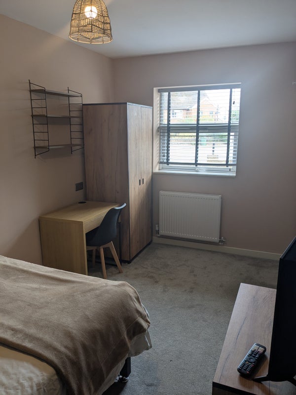 Room Belgrave Road in Coventry