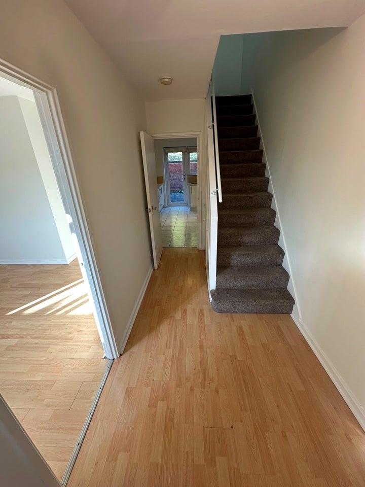 House Worcester Crescent in Greater London