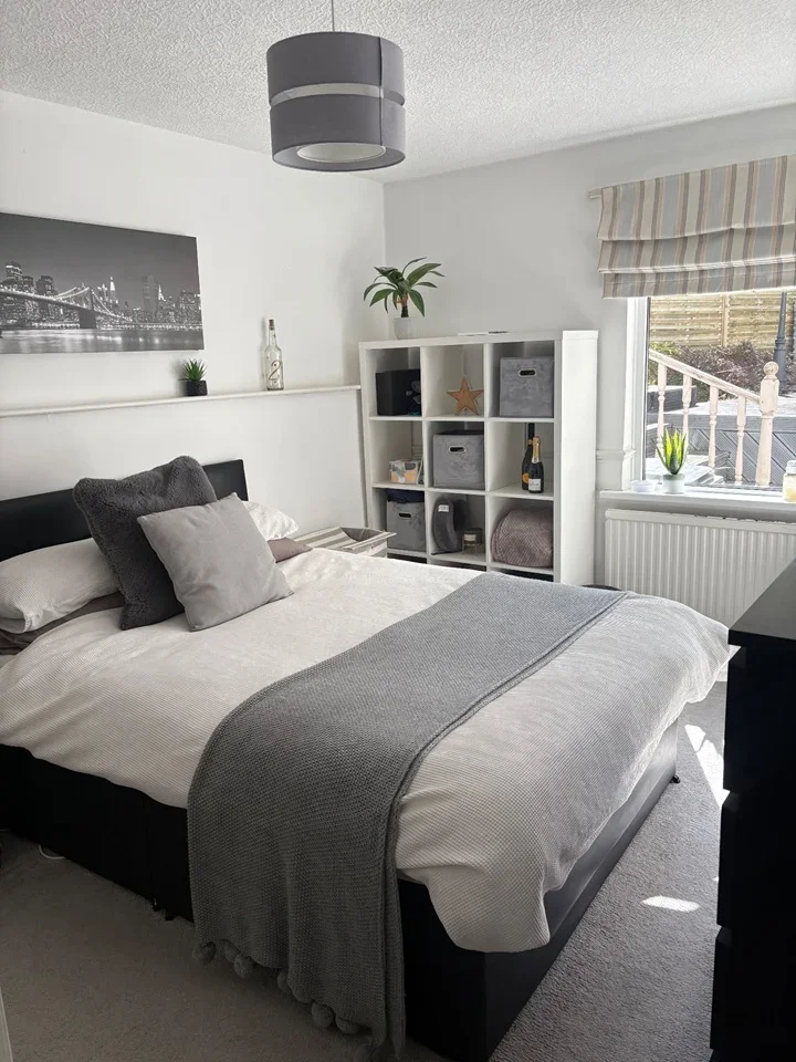 Room Elba Close in Paignton
