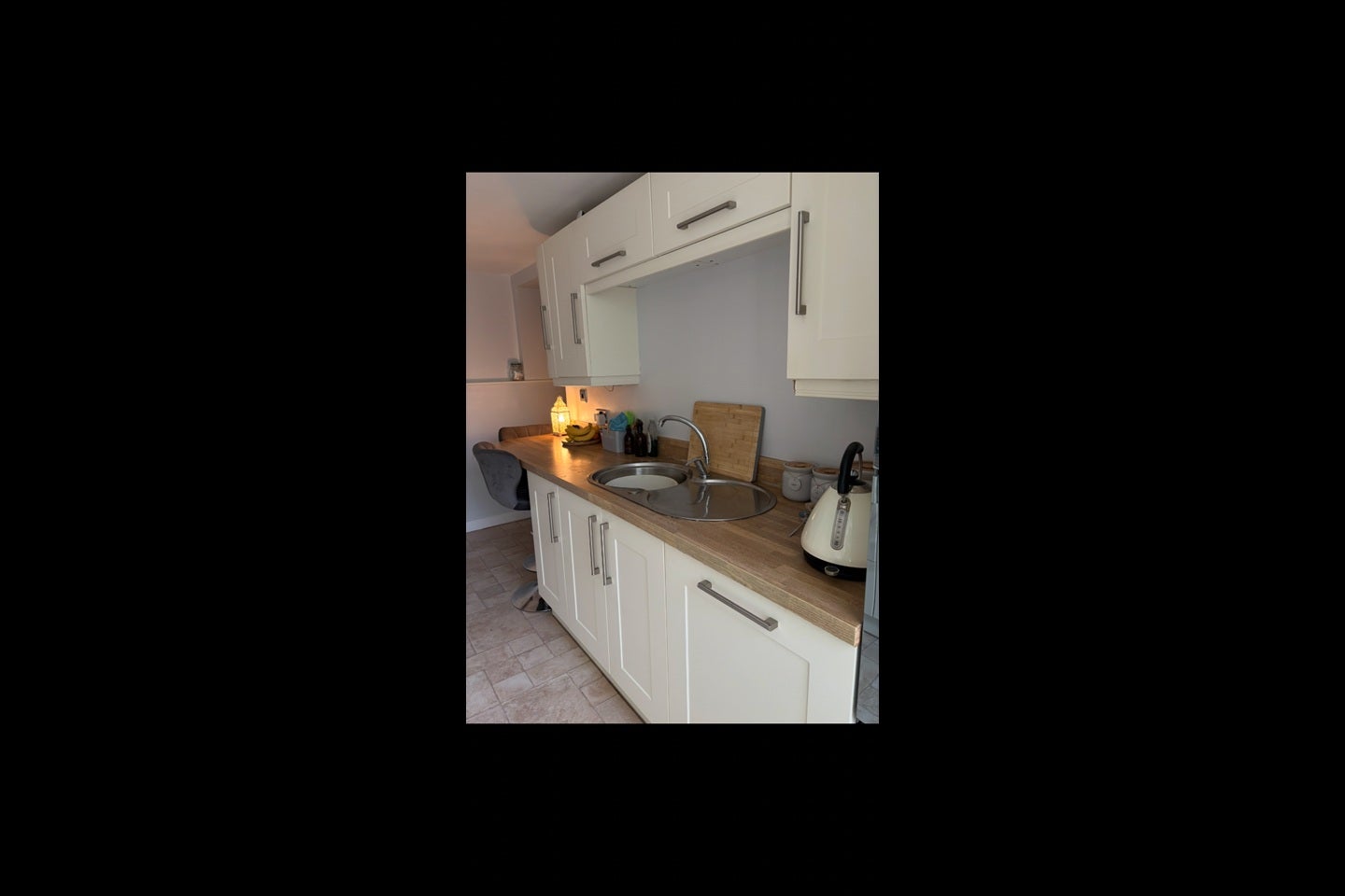 Room Elba Close in Paignton