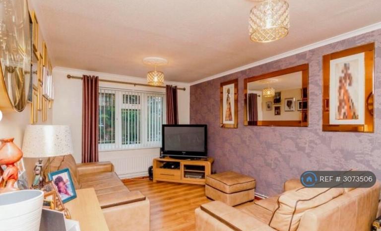 House Hambledon Close in Wolverhampton
