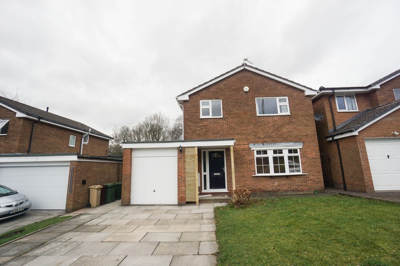 House St Leonard's Avenue in Horwich