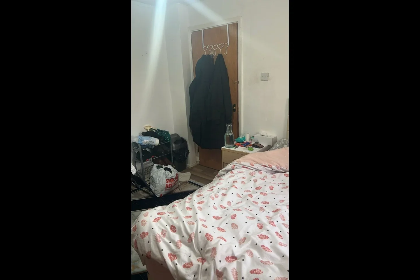 Room Myrtle Road in Greater London