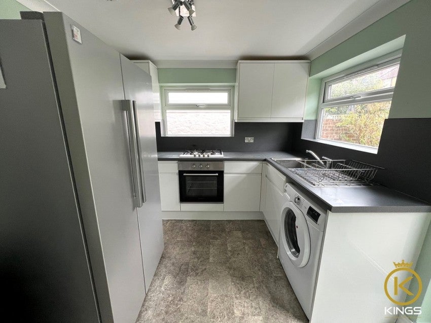 Flat Penhale Road in Portsmouth