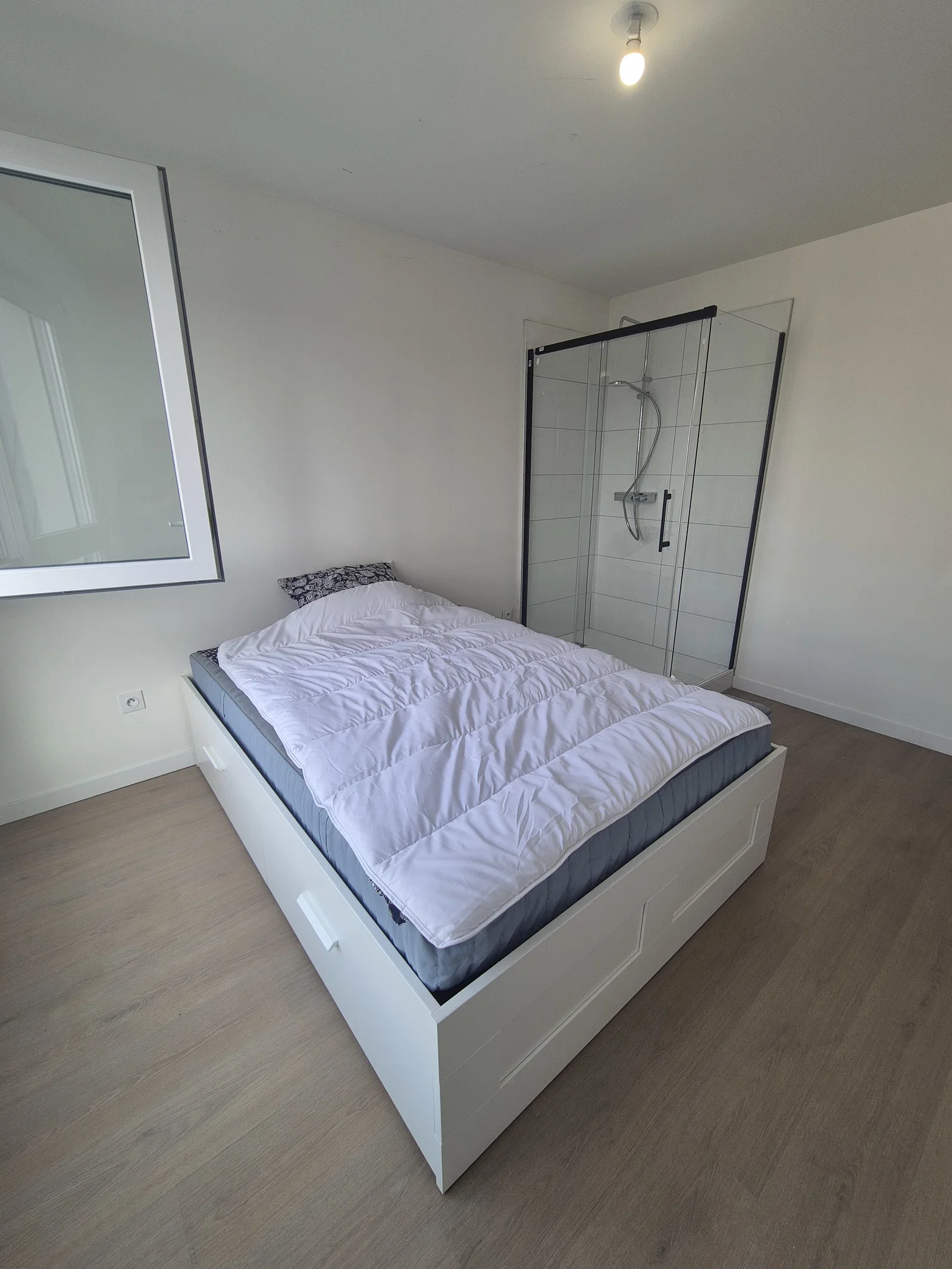 Chambre Avenue Condorcet à Juvisy-sur-Orge