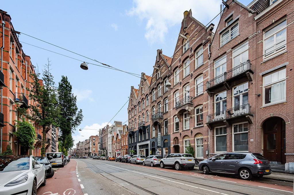 Appartement te huur: Koninginneweg, Amsterdam