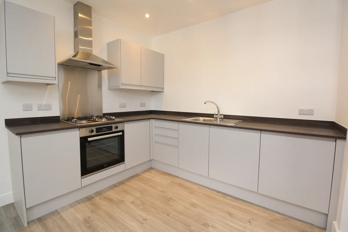 Flat Westons Lane in Poole