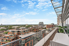 Flat Merchant Square in City of Westminster