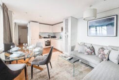 Flat Merchant Square in City of Westminster